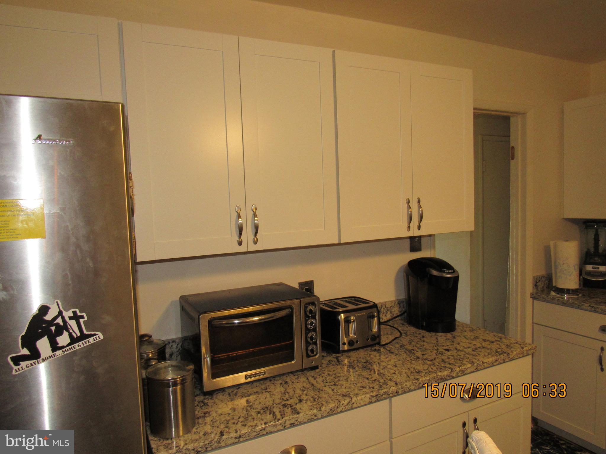 1917 Juniper Road Edgewood, MD 21040 - Photo 4 of 40 Stainless refrigerator