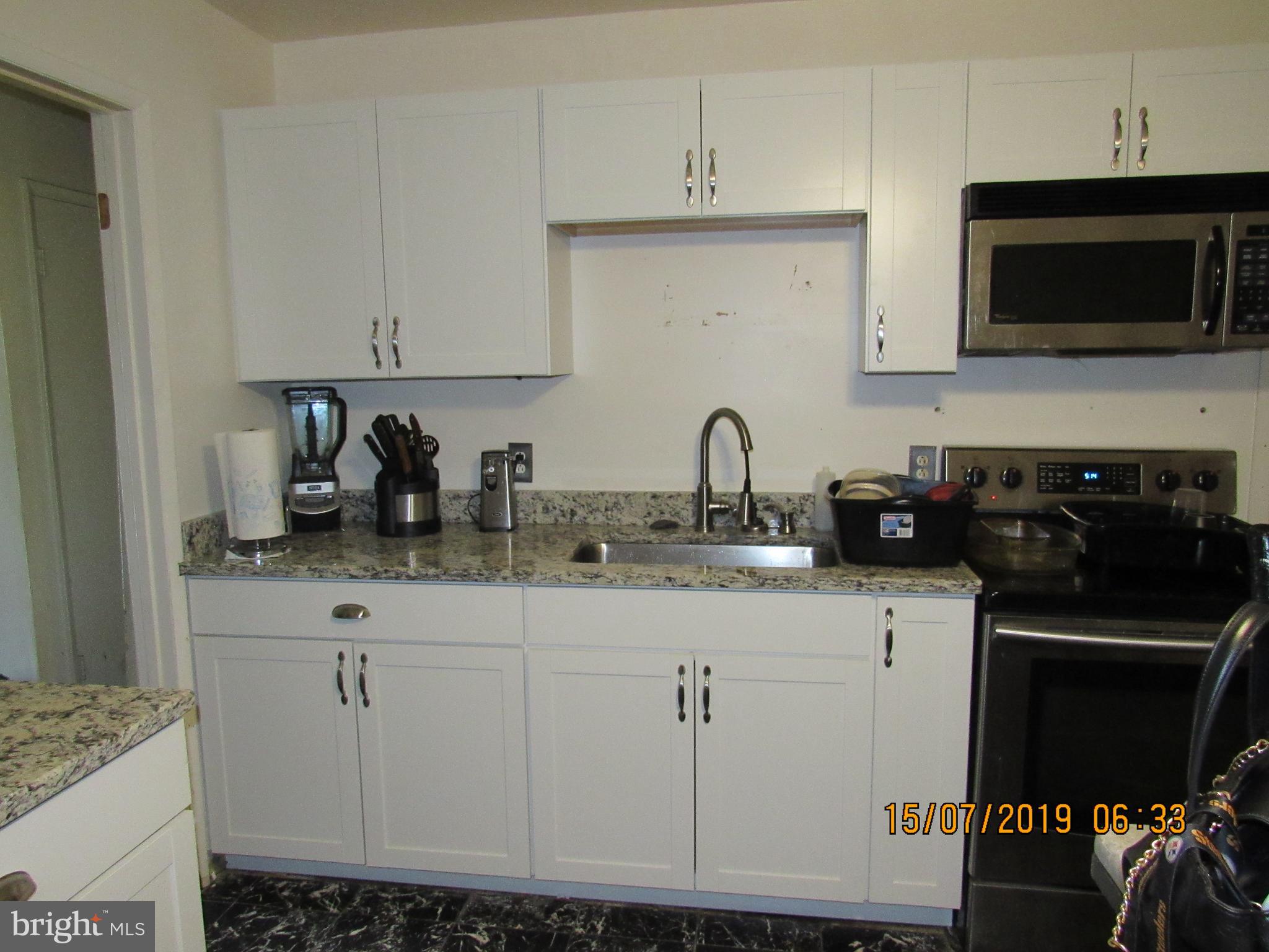 1917 Juniper Road Edgewood, MD 21040 - Photo 5 of 40 Granite counter tops
