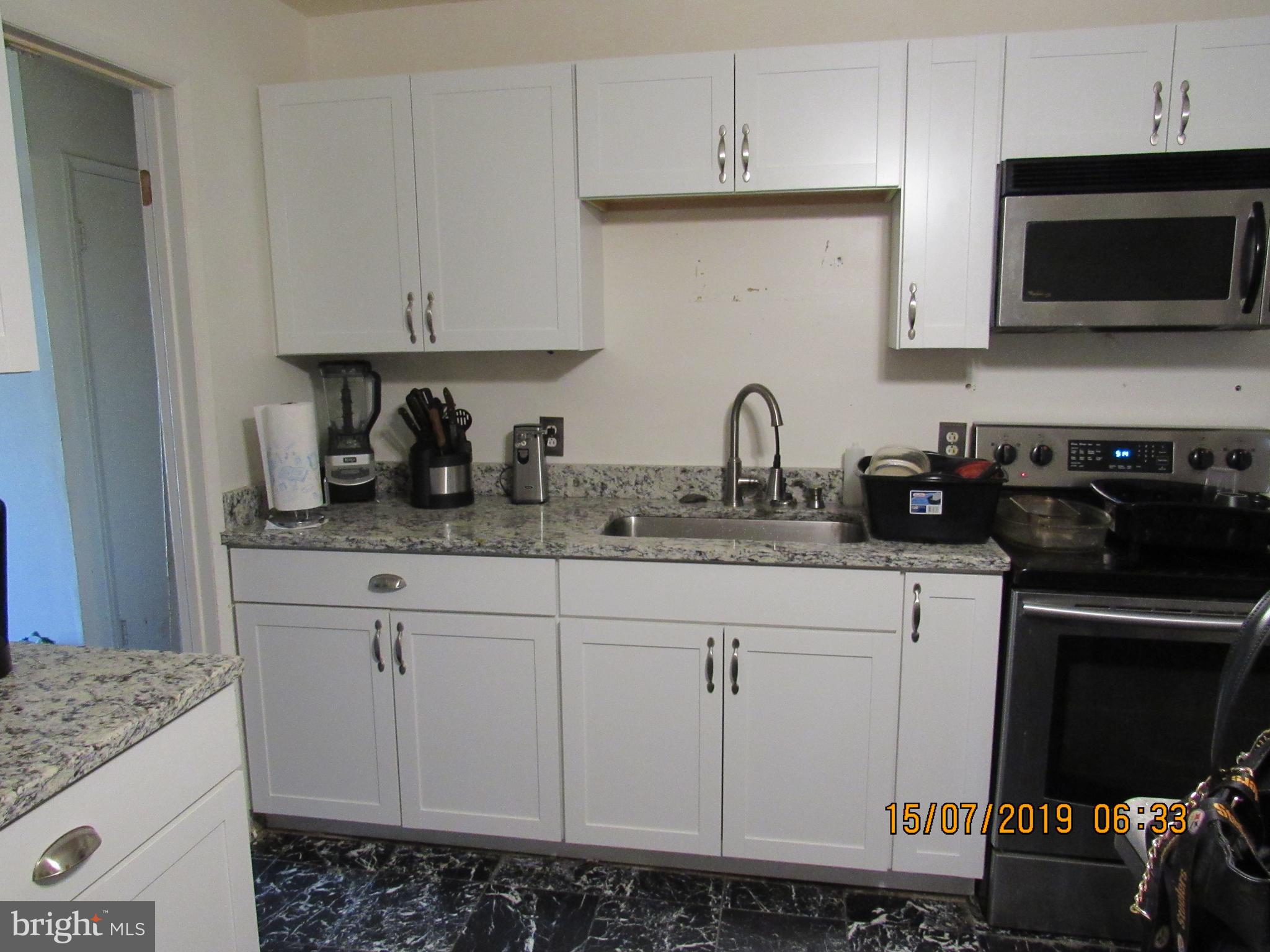 1917 Juniper Road Edgewood, MD 21040 - Photo 7 of 40 Cabinets were recently installed