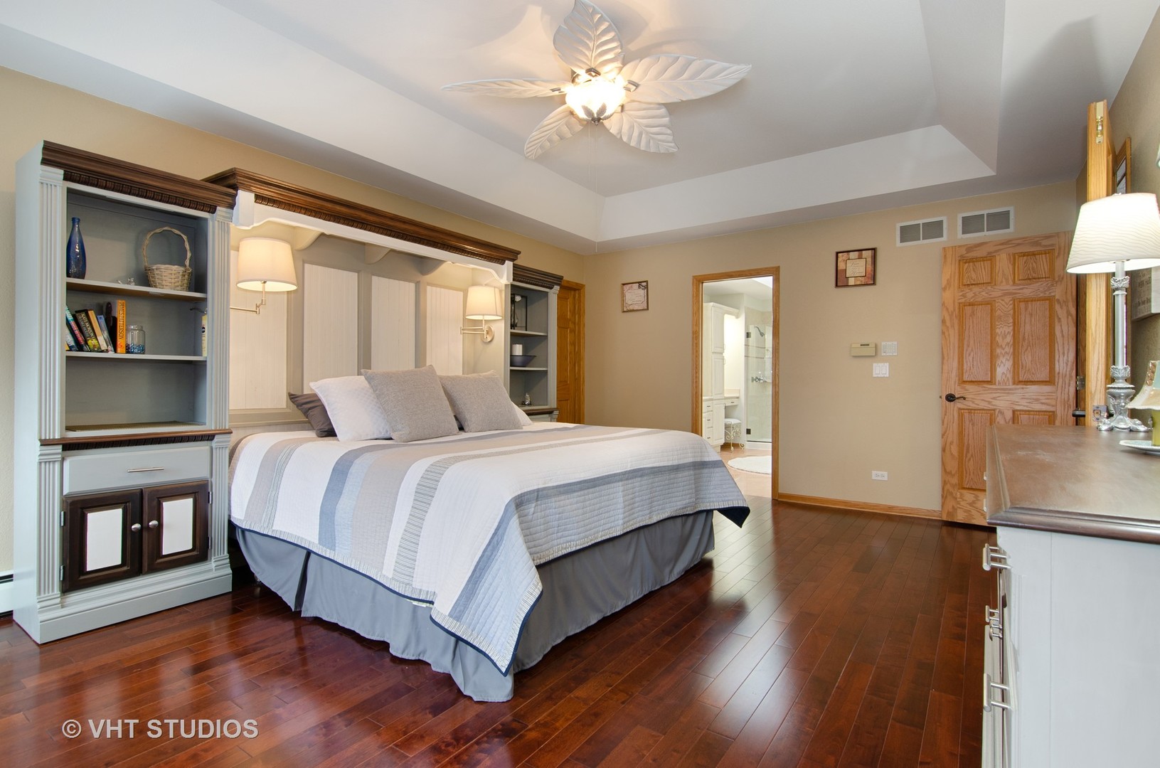 8N664 Edgewood Road Elgin, IL 60124 - Photo 21 of 47