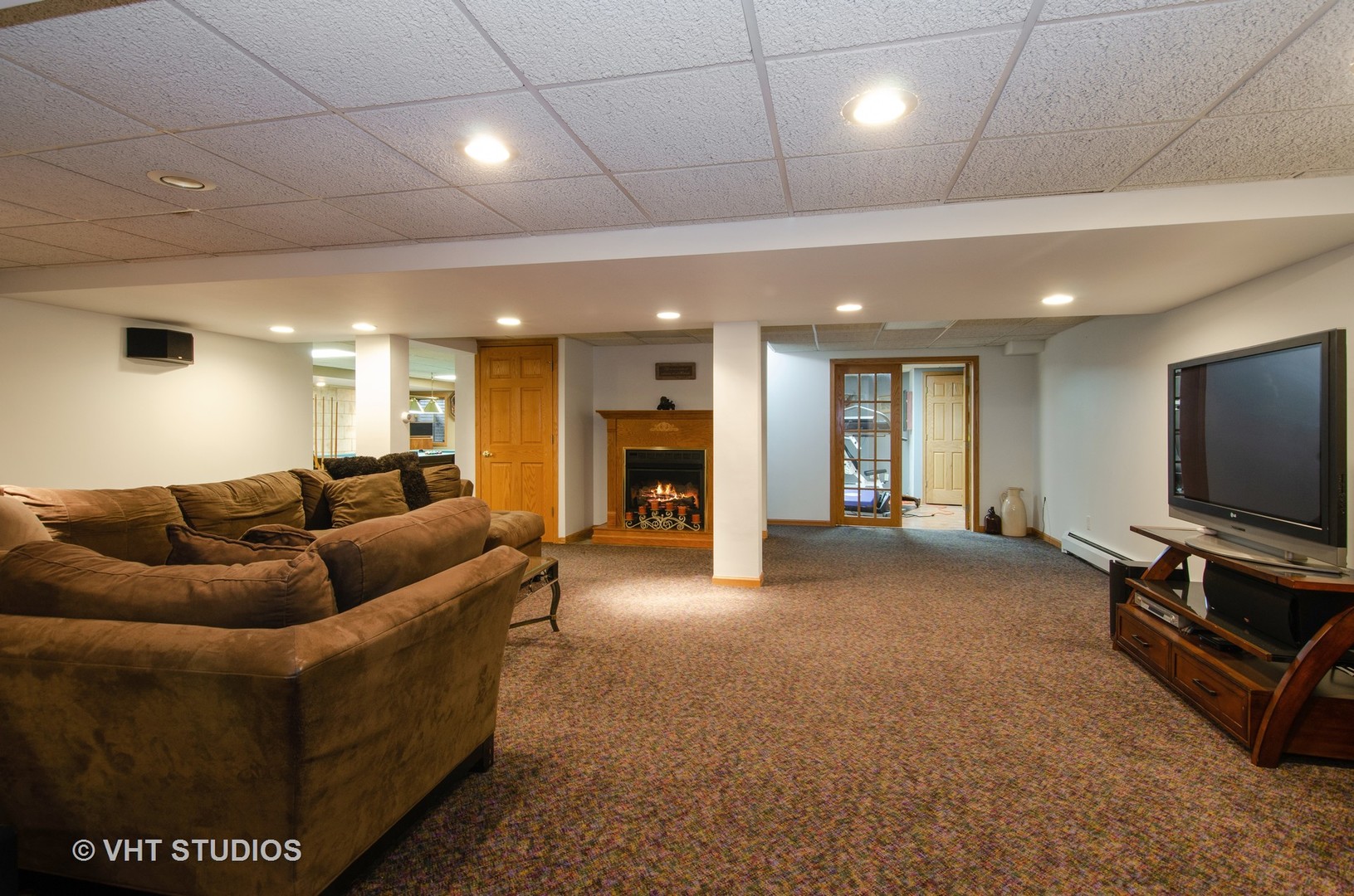 8N664 Edgewood Road Elgin, IL 60124 - Photo 28 of 47