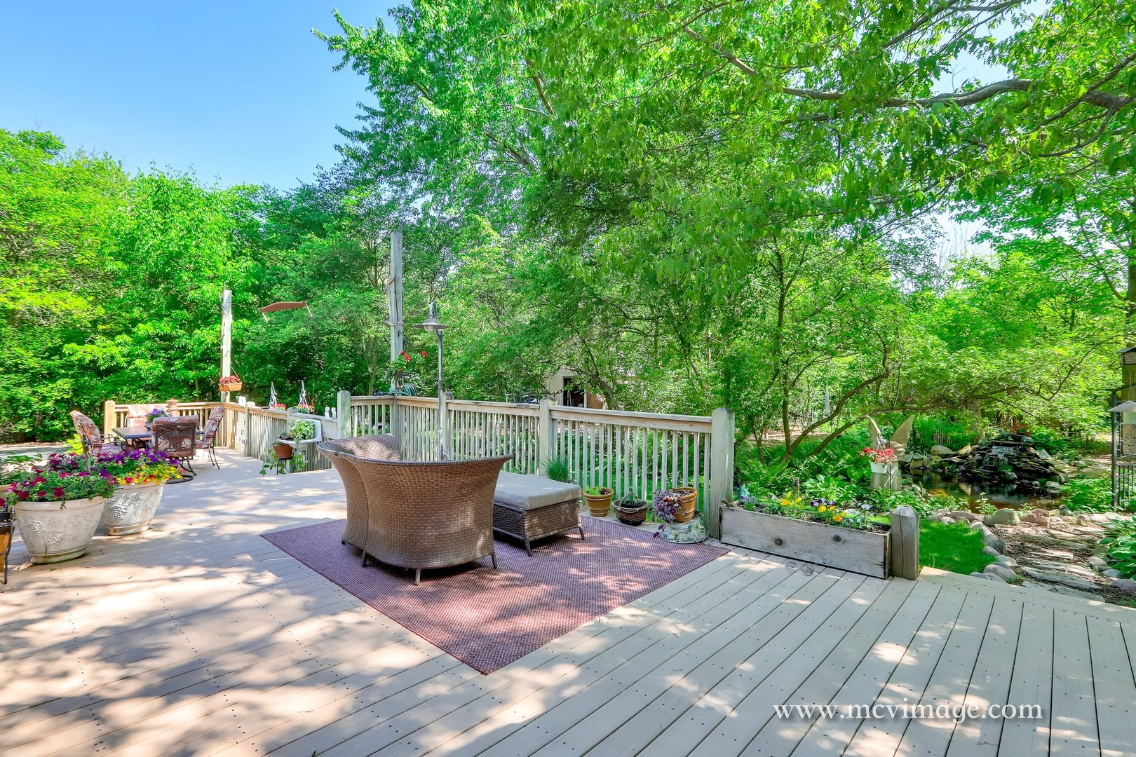 8N664 Edgewood Road Elgin, IL 60124 - Photo 34 of 47