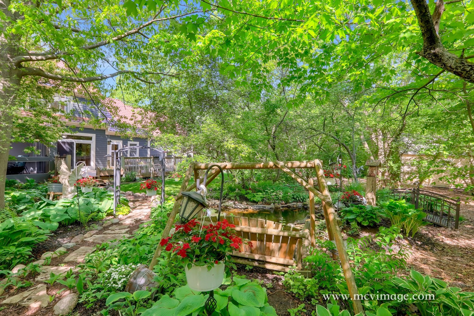 8N664 Edgewood Road Elgin, IL 60124 - Photo 35 of 47
