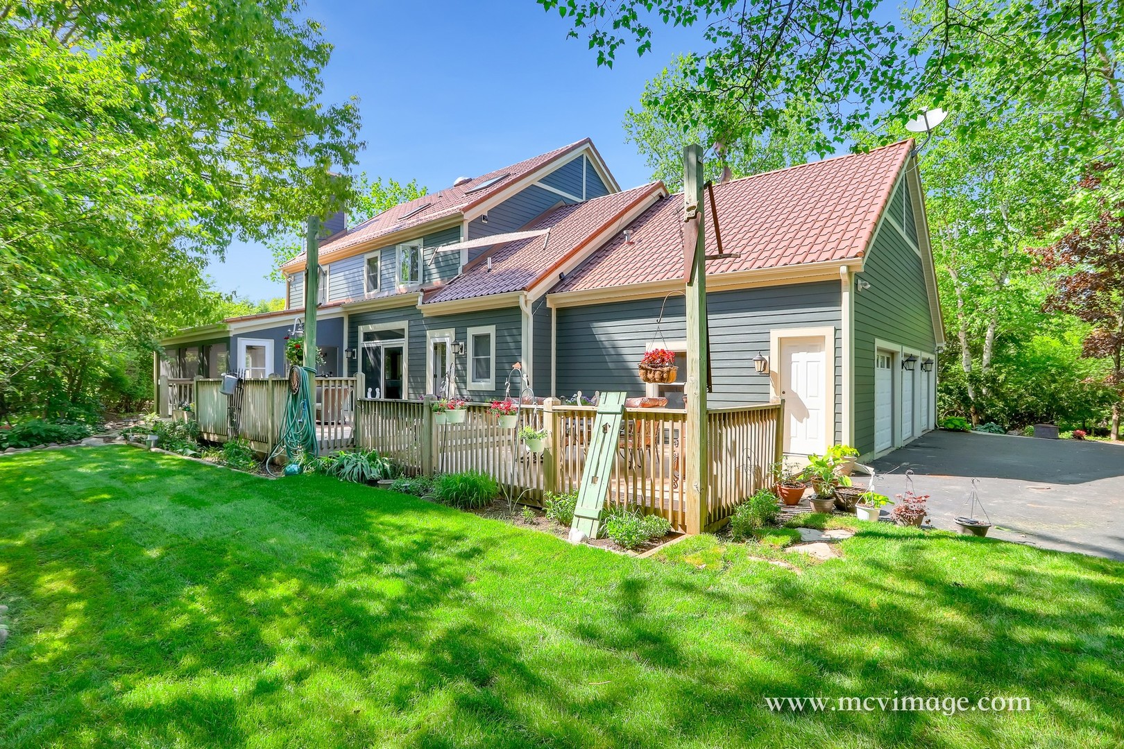 8N664 Edgewood Road Elgin, IL 60124 - Photo 40 of 47