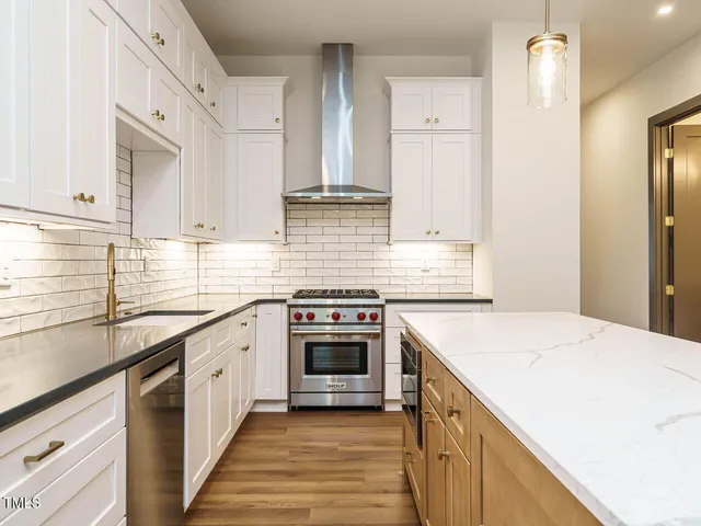 $1,050,000 | 1523 Havenmont Court, Raleigh, NC 27608