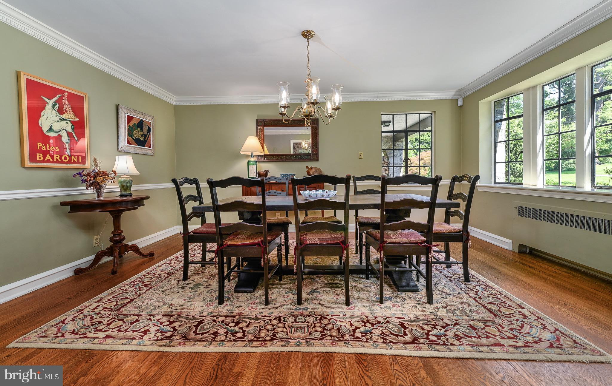 105 Stratford Road Wallingford, PA 19086 - Photo 14 of 40 Dining Room