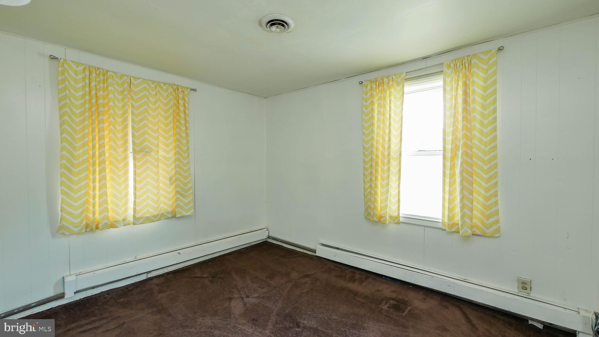 2204 Fleetwing Drive Levittown, PA 19057 - Photo 9 of 16