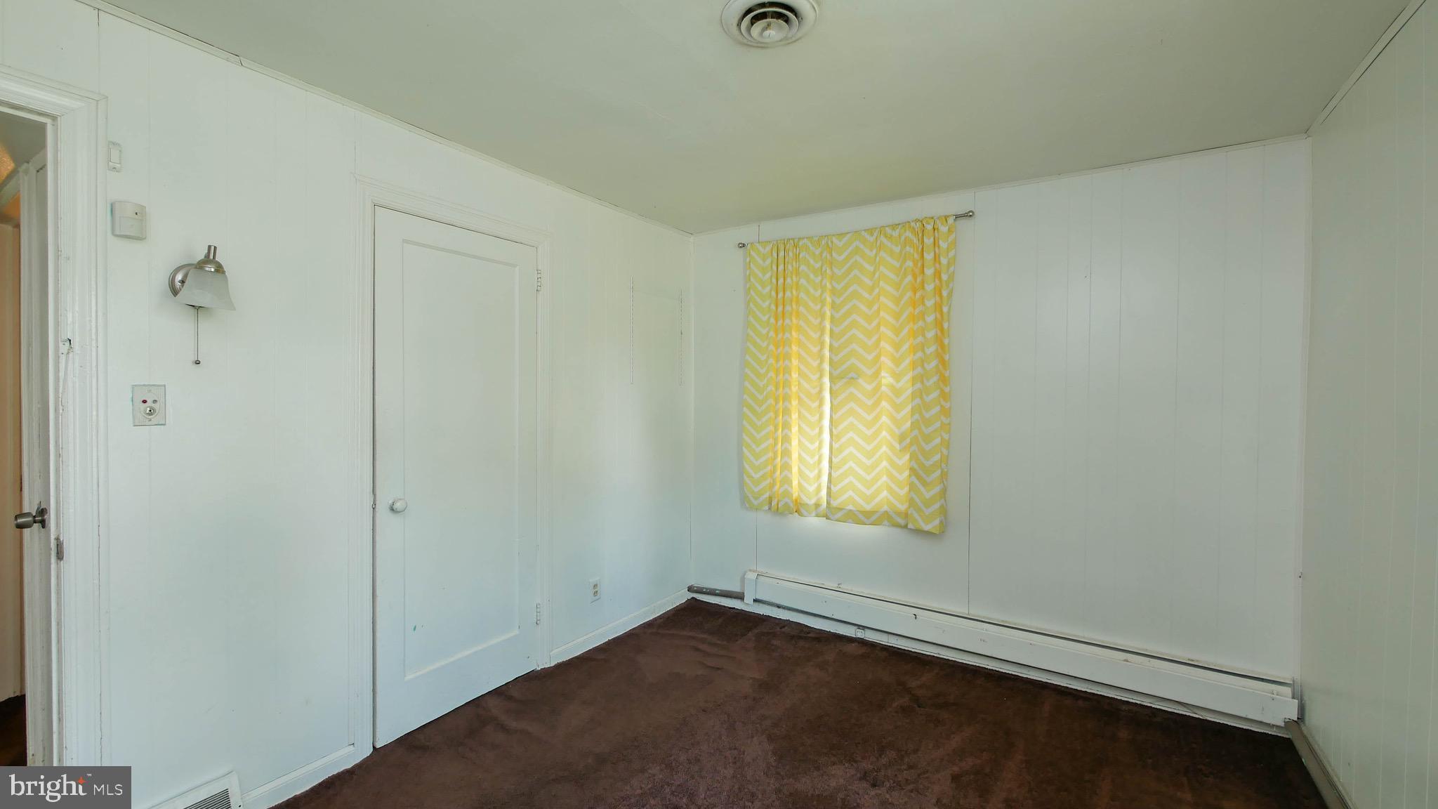 2204 Fleetwing Drive Levittown, PA 19057 - Photo 10 of 16