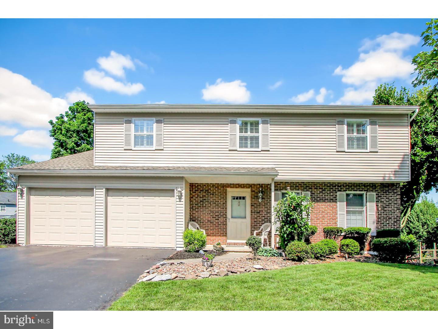 804 Broadcasting Road Reading, PA 19610 - Photo 1 of 25 Gallery Image 1