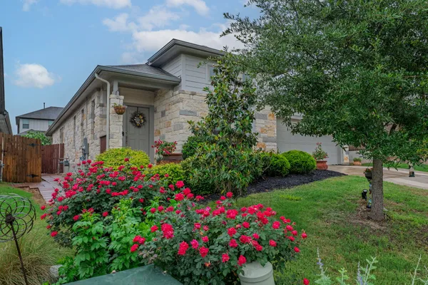 $425,000 | 1009 Goldilocks Lane, Manchaca, TX 78652