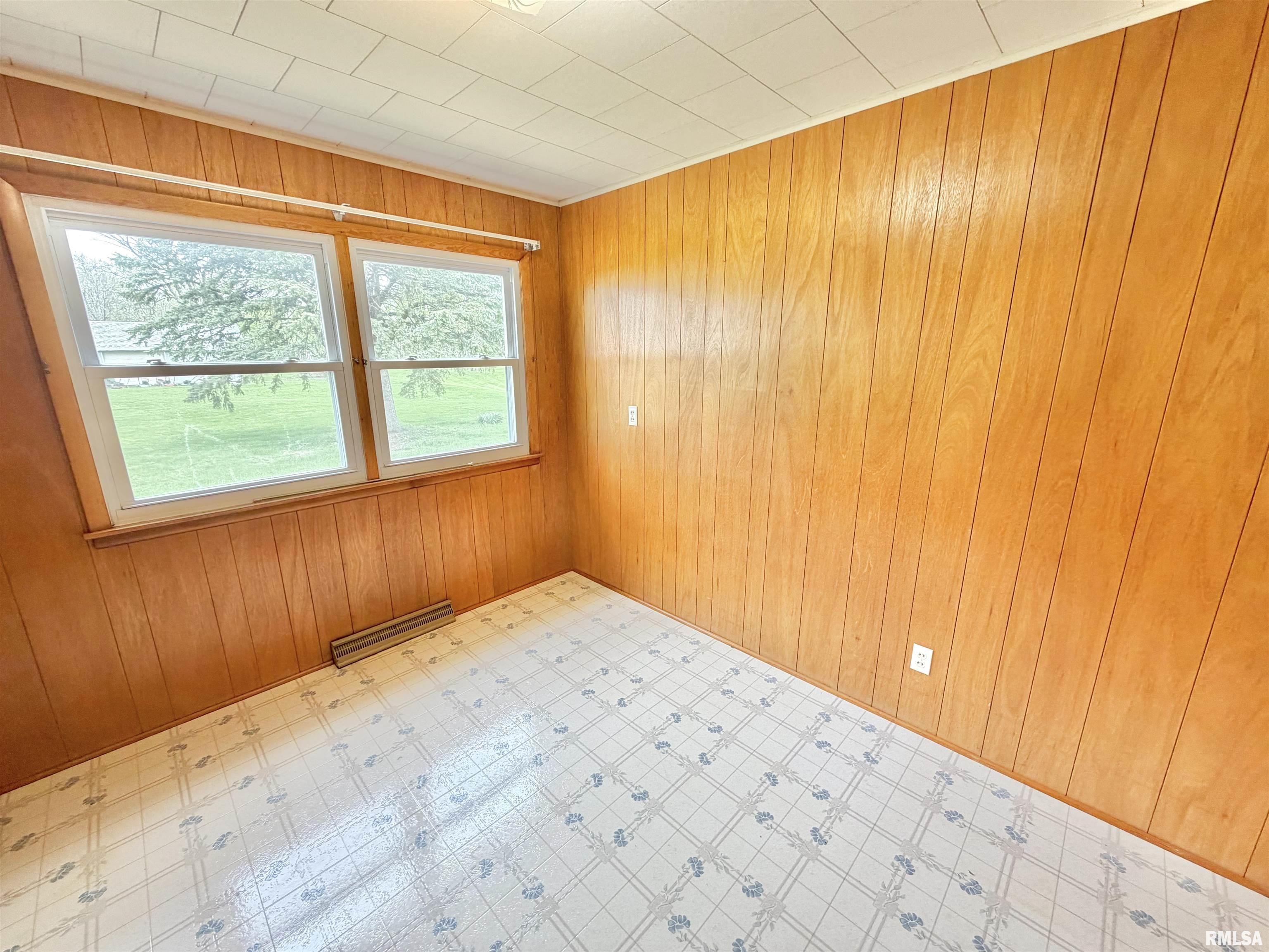 760 Southeast 1st Street Galva, IL 61434 - Photo 12 of 20