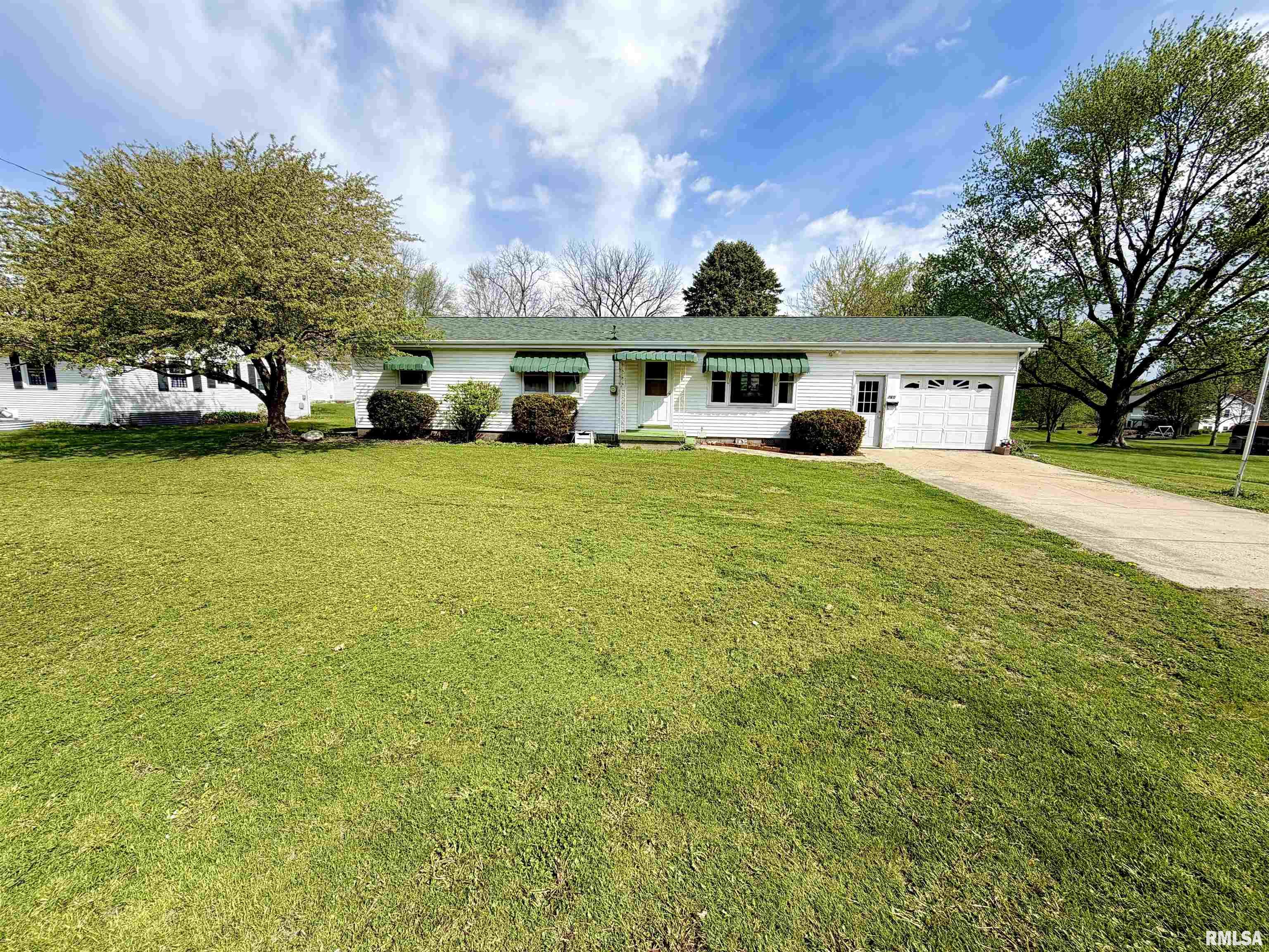 760 Southeast 1st Street Galva, IL 61434 - Photo 3 of 20