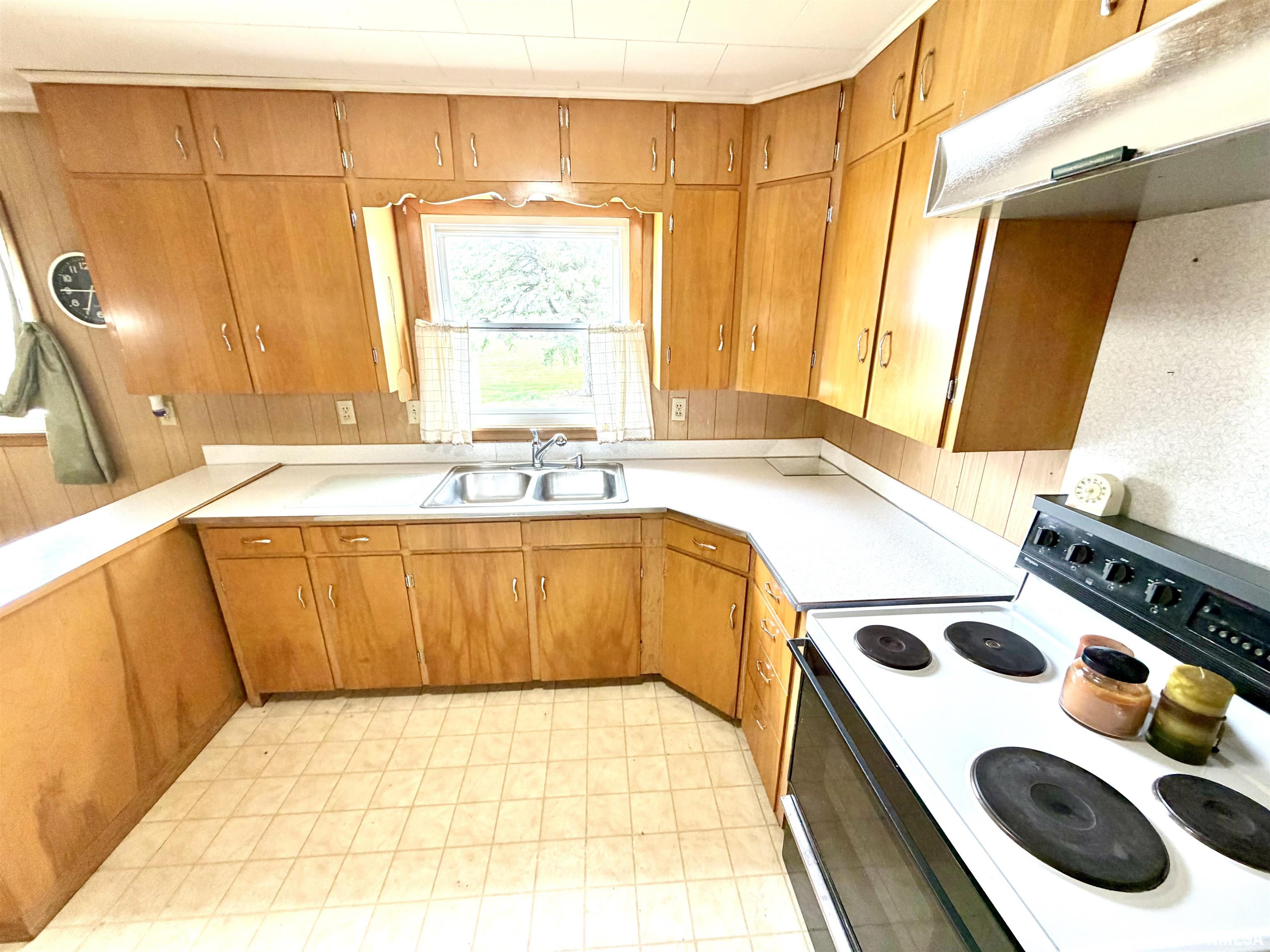 760 Southeast 1st Street Galva, IL 61434 - Photo 6 of 20