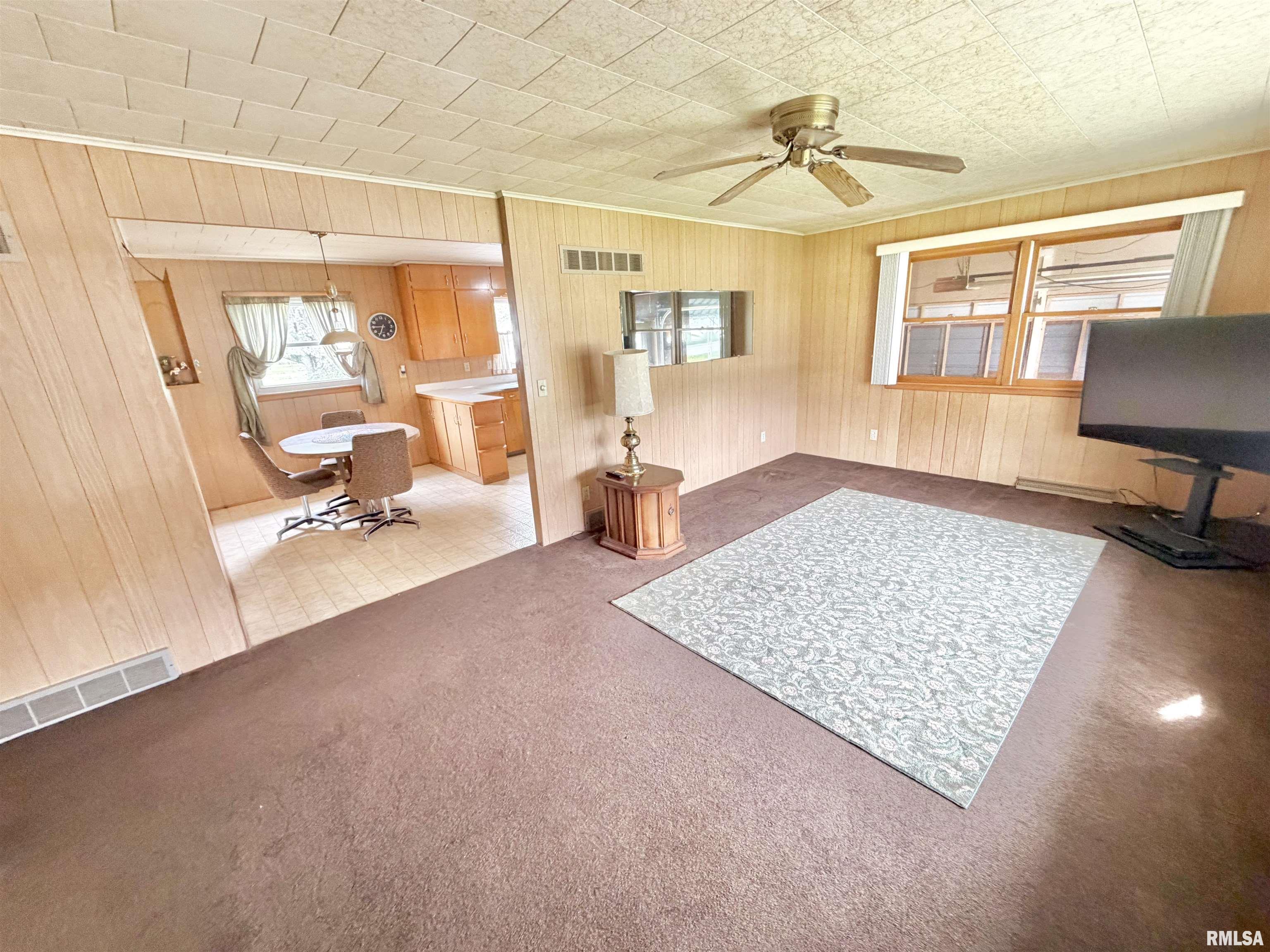760 Southeast 1st Street Galva, IL 61434 - Photo 8 of 20