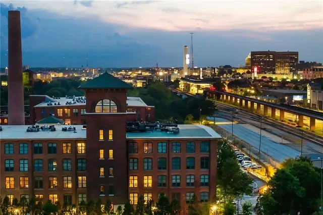 a picture of city view