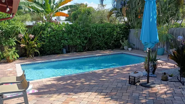 $2,500 | 803 Northeast 21st Drive, Fort Lauderdale, FL 33305