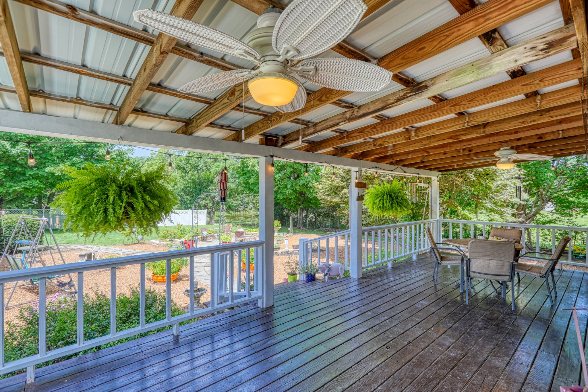 4644 East Robertson Road Cross Plains, TN 37049 - Photo 30 of 56 a patio with wooden floor