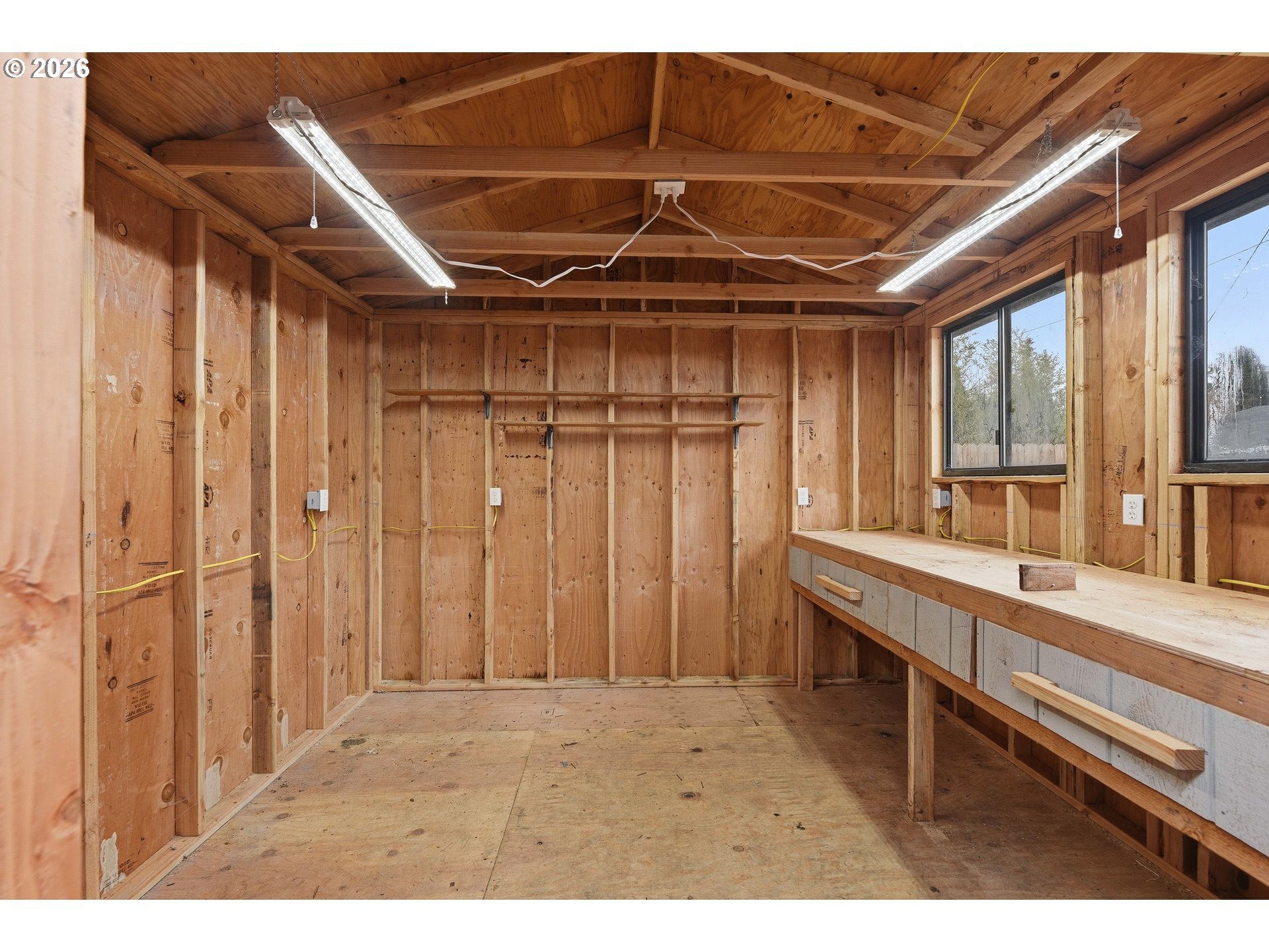 955 State Street North Bend, OR 97459 - Photo 29 of 32