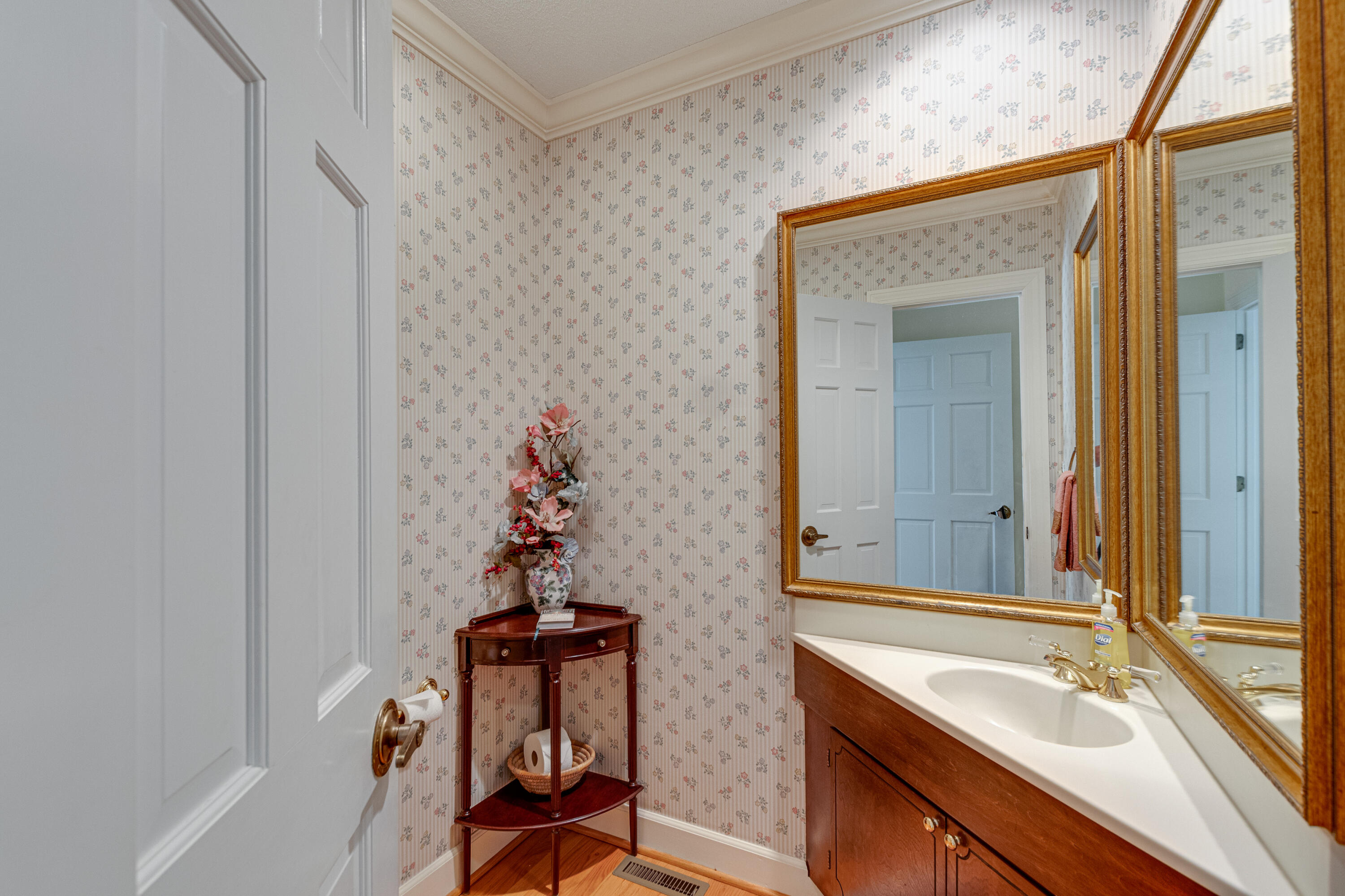 1135 Healing Springs Road Chattanooga, TN 37419 - Photo 37 of 76 1135 Healing Springs Rd-31