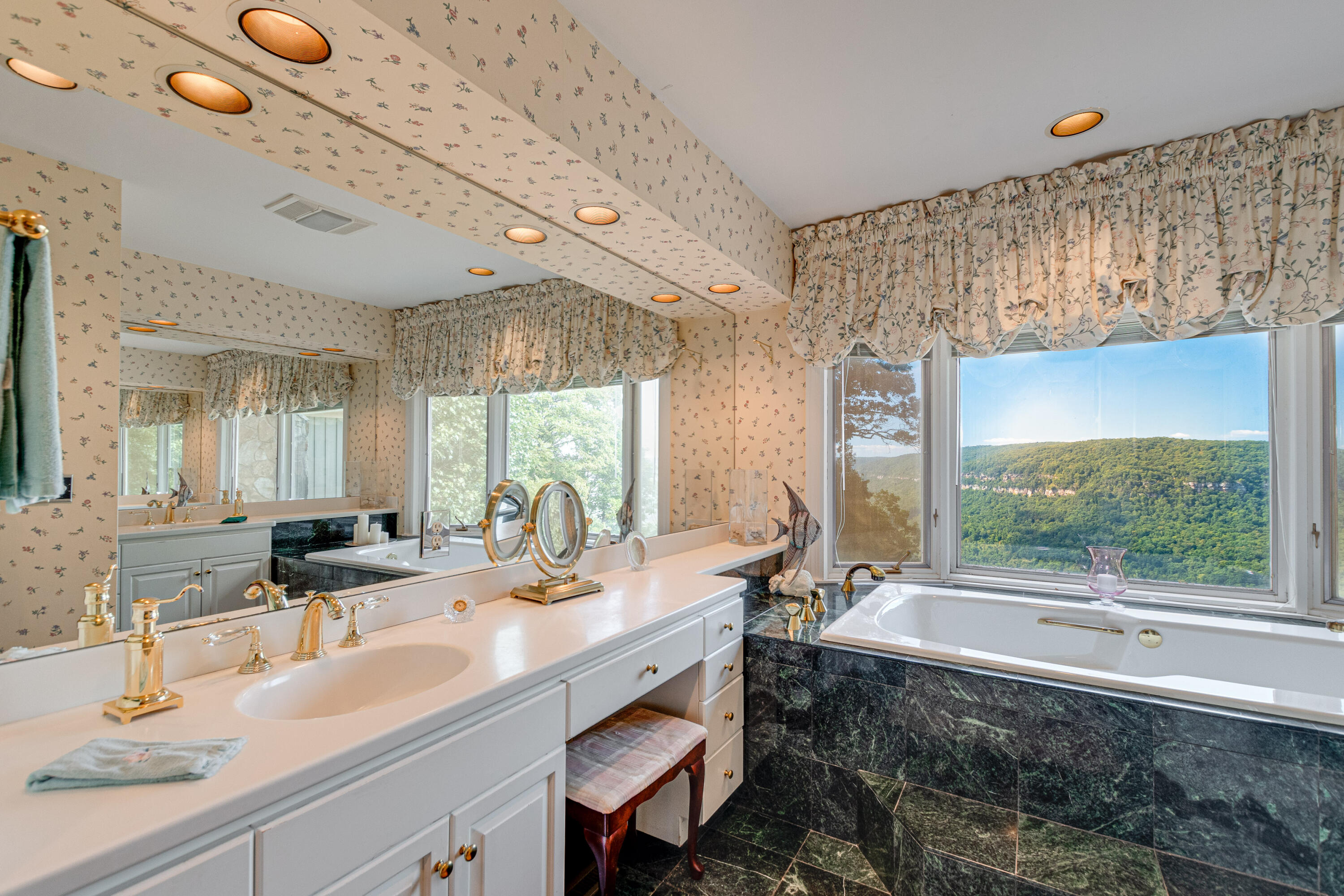 1135 Healing Springs Road Chattanooga, TN 37419 - Photo 40 of 76 1135 Healing Springs Rd-34