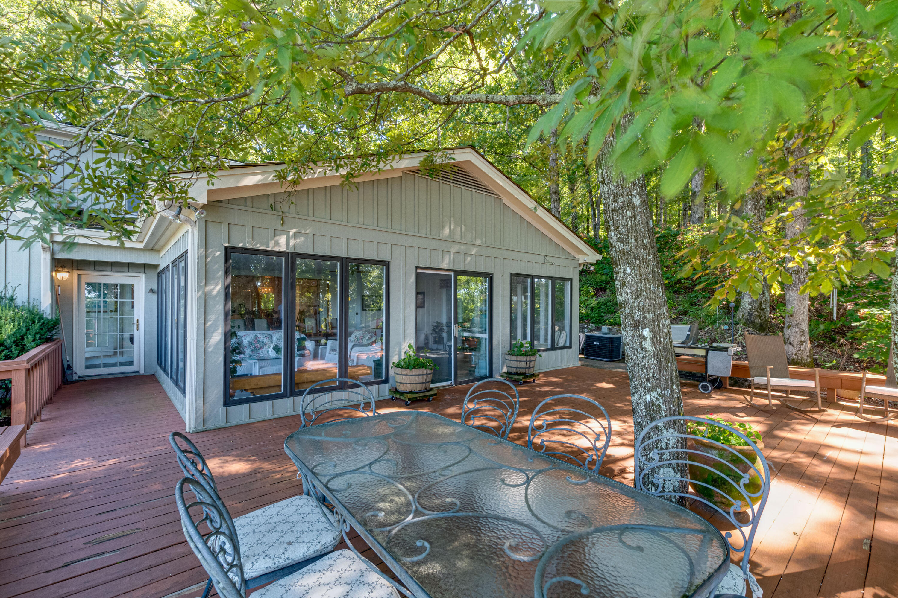 1135 Healing Springs Road Chattanooga, TN 37419 - Photo 64 of 76 1135 Healing Springs Rd exteriors-16