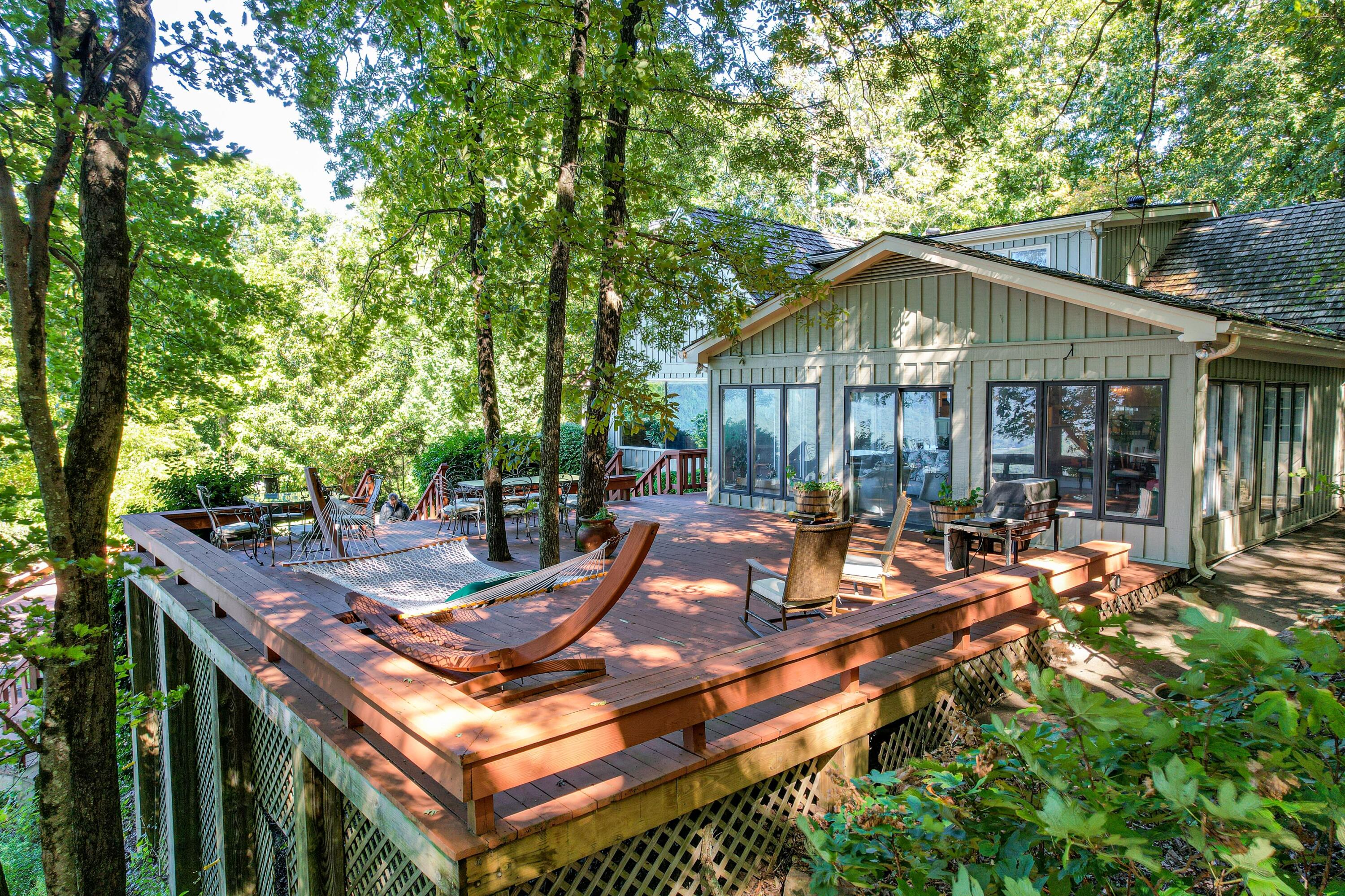 1135 Healing Springs Road Chattanooga, TN 37419 - Photo 66 of 76 1135 Healing Springs Rd exteriors-18