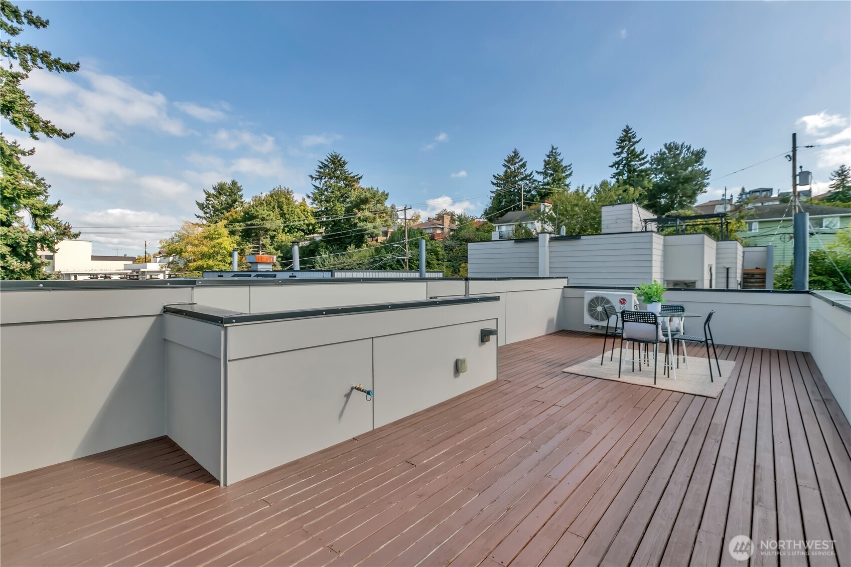 5008 Fauntleroy Way Southwest, Unit B Seattle, WA 98136 - Photo 27 of 36