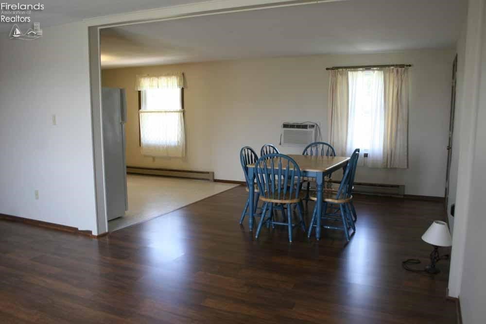 2817 South River Road Fremont, OH 43420 - Photo 4 of 10 Gallery Image 4