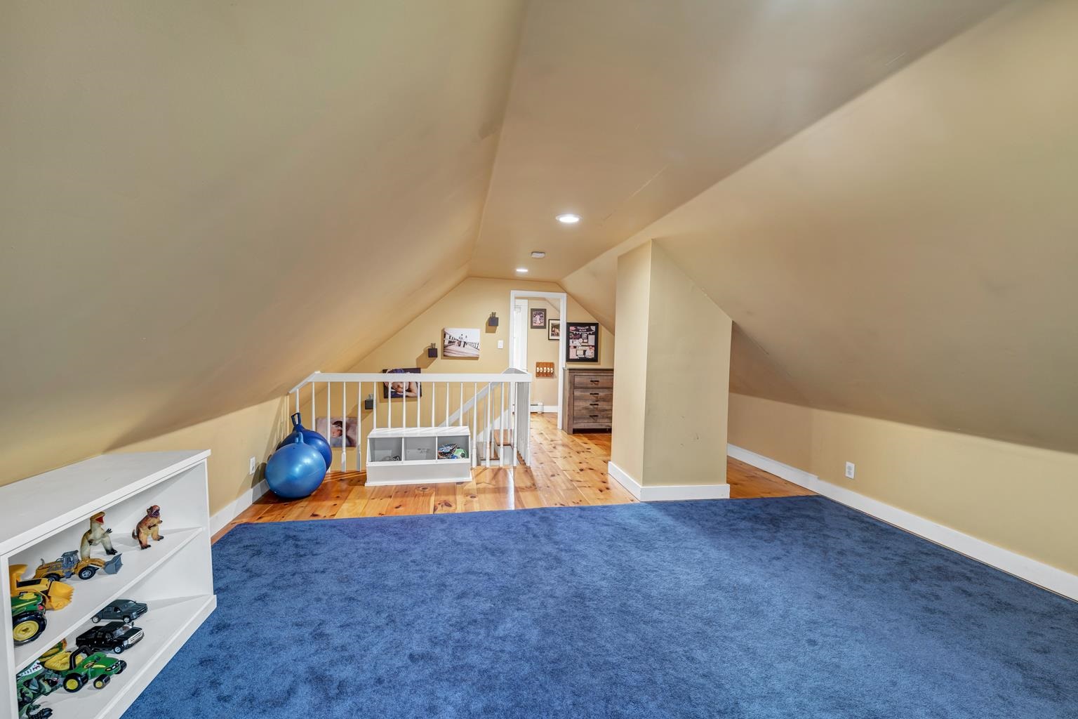 98 Old Post Road Kittery, ME 03904 - Photo 20 of 34