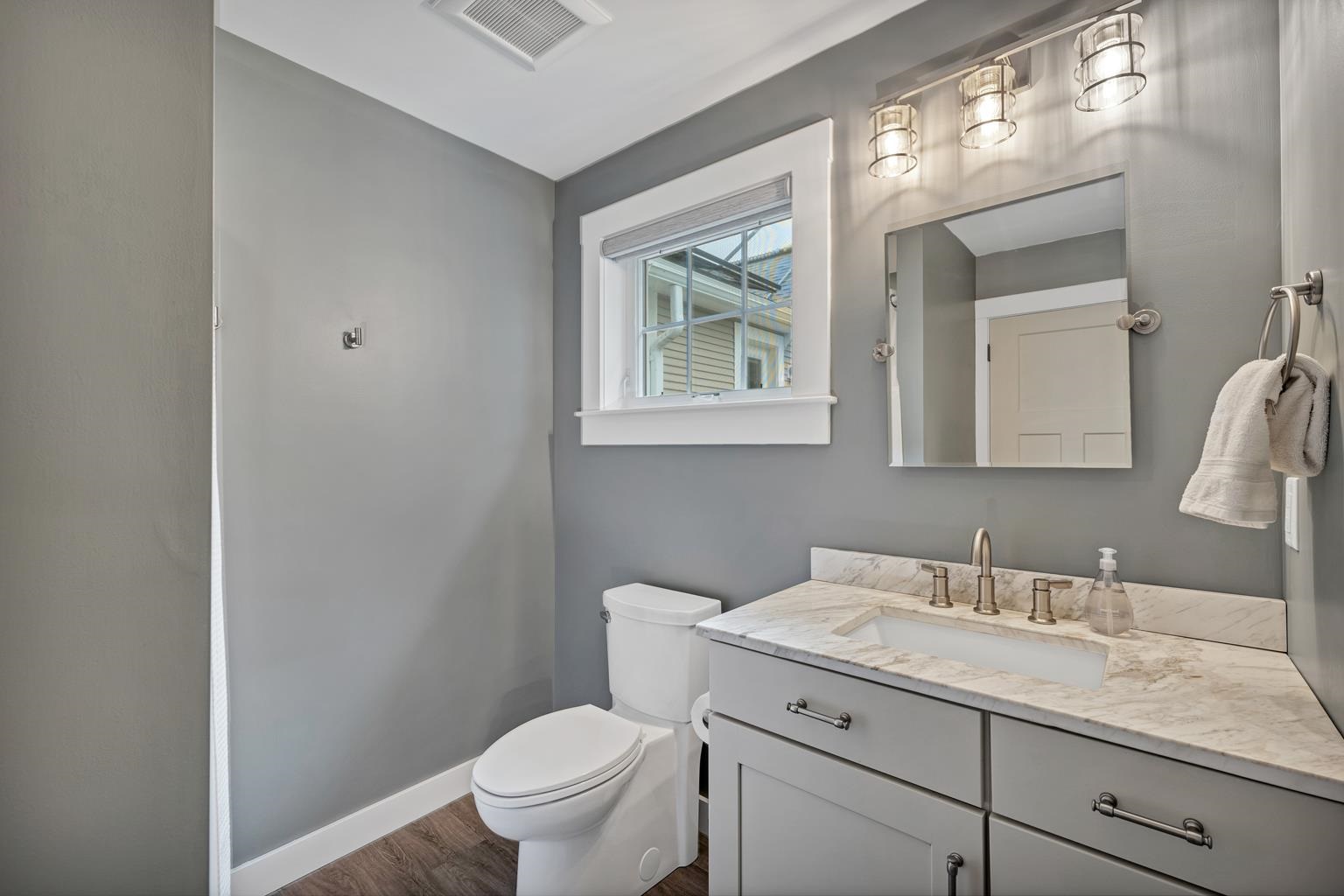98 Old Post Road Kittery, ME 03904 - Photo 27 of 34