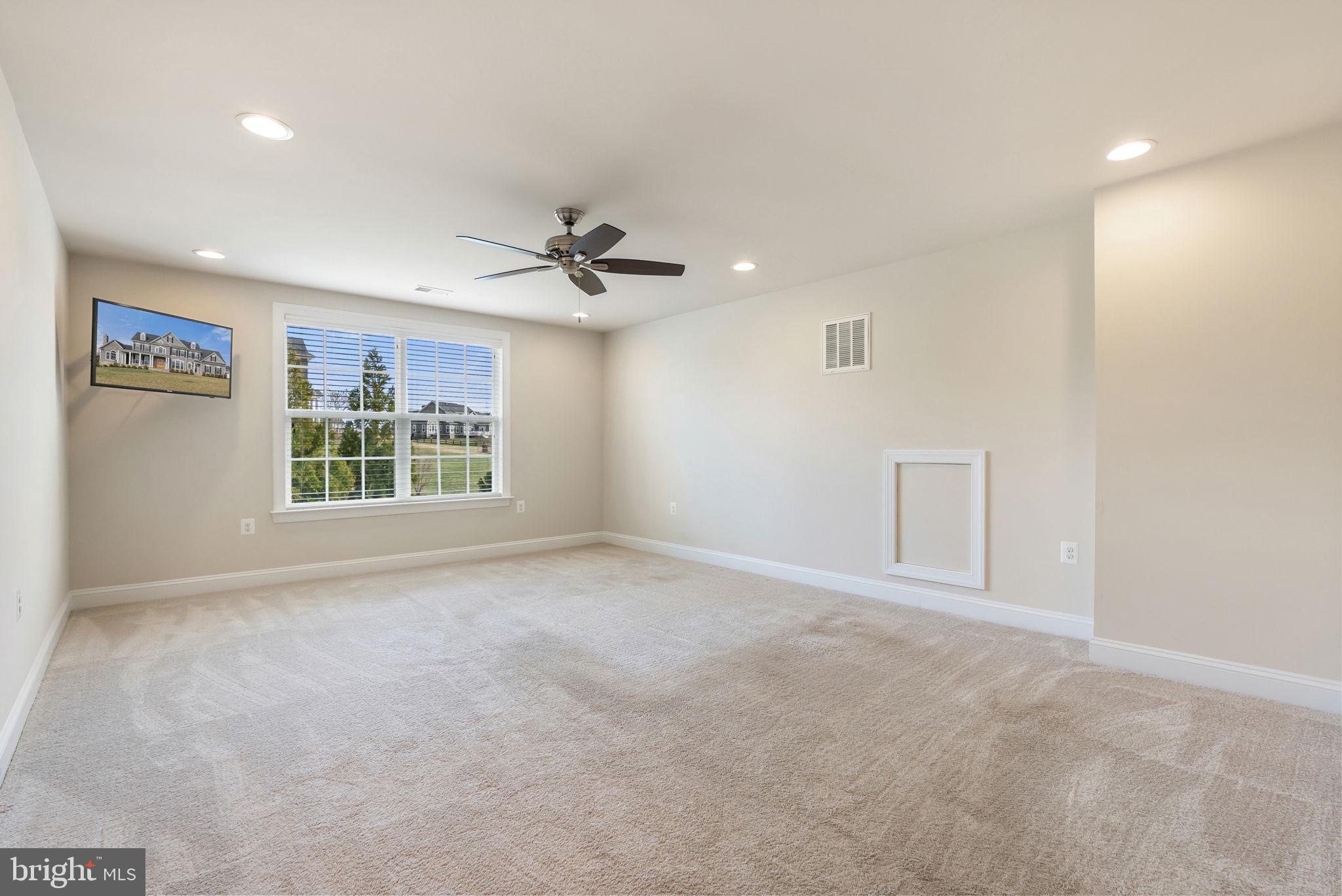 18482 Wild Raspberry Drive Purcellville, VA 20132 - Photo 124 of 143 guest house upper level primary bedroom