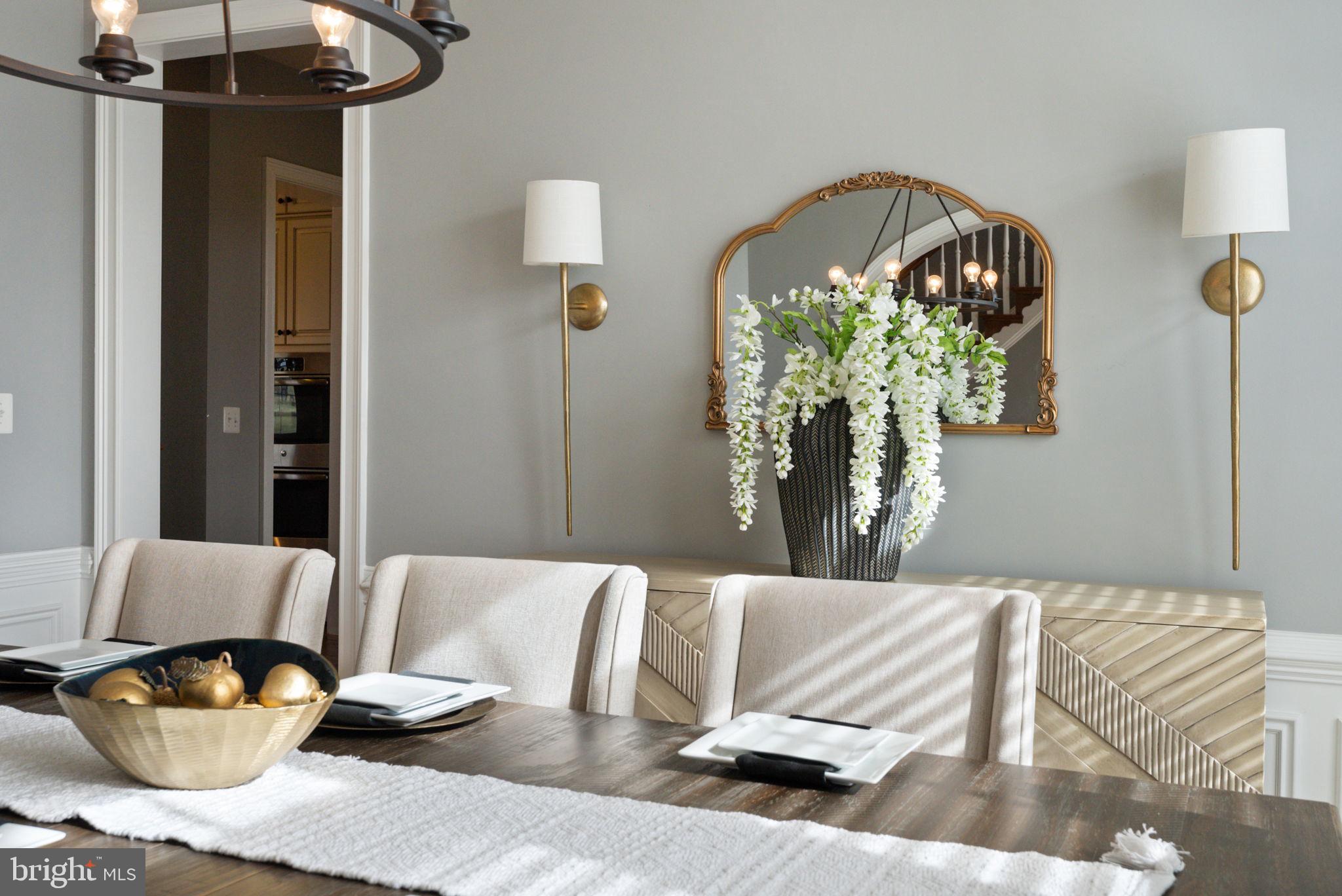 18482 Wild Raspberry Drive Purcellville, VA 20132 - Photo 24 of 143 dining room