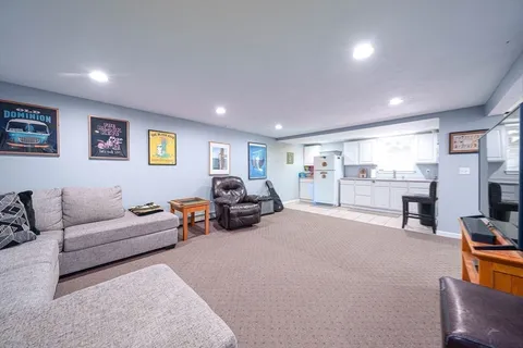 $979,000 | 23 Cedar Farms Road, Medway, MA 02053