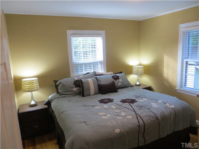217 Baggett Avenue Raleigh, NC 27604 - Photo 8 of 14