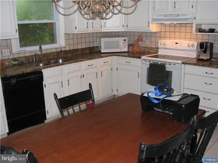 338 Wedgewood Road Newark, DE 19711 - Photo 2 of 11 Gallery Image 2