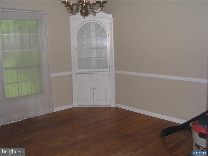 338 Wedgewood Road Newark, DE 19711 - Photo 4 of 11 Gallery Image 4