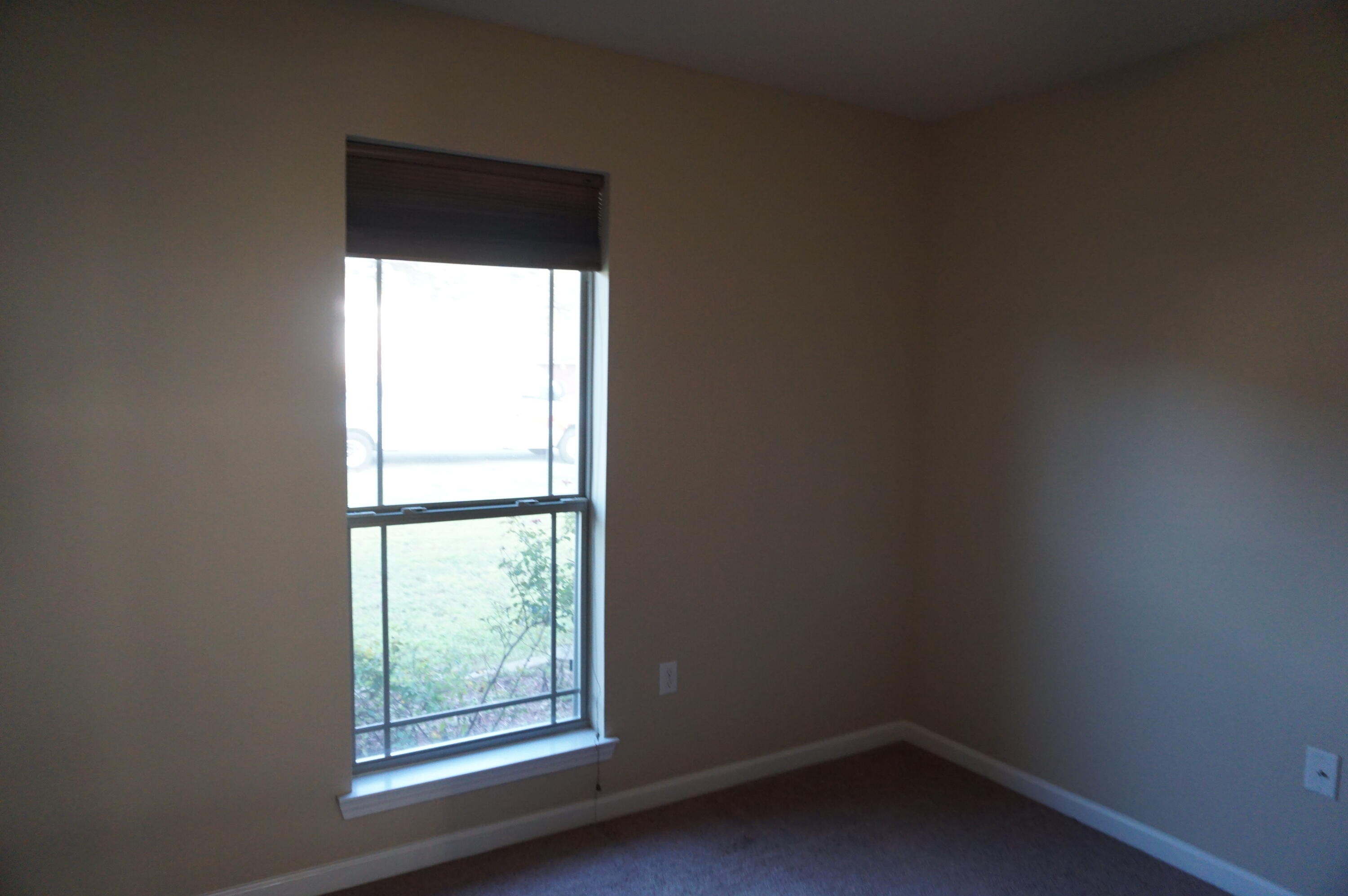 5263 Moore Loop Crestview, FL 32536 - Photo 19 of 37 a small space with a window