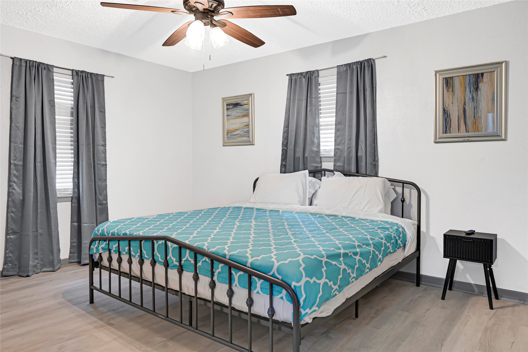 1806 Clayton Drive Baytown, TX 77520 - Photo 7 of 40 a bedroom with a bed and window