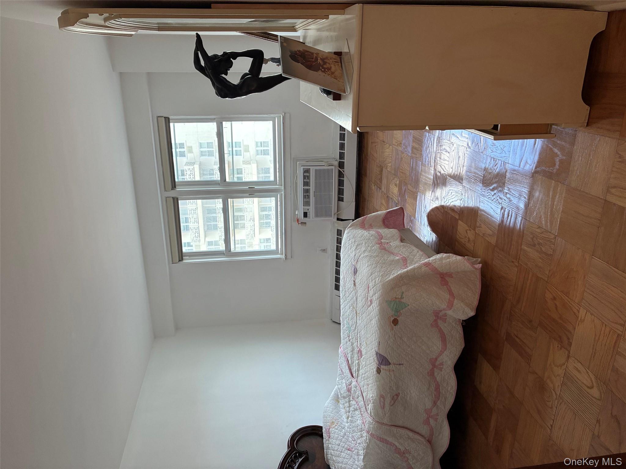 450 Shore Road, Unit 4H Long Beach, NY 11561 - Photo 5 of 8