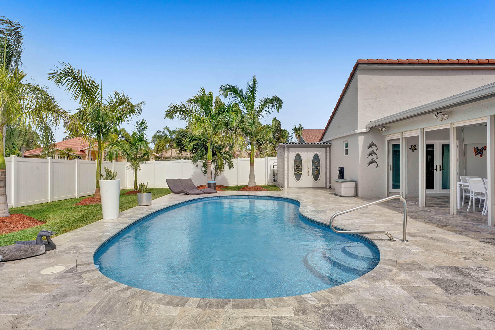 359 South Country Club Boulevard Boca Raton, FL 33487 - Photo 49 of 63 A45B900C-A0FA-4C88-AB6A-65D31E44285D