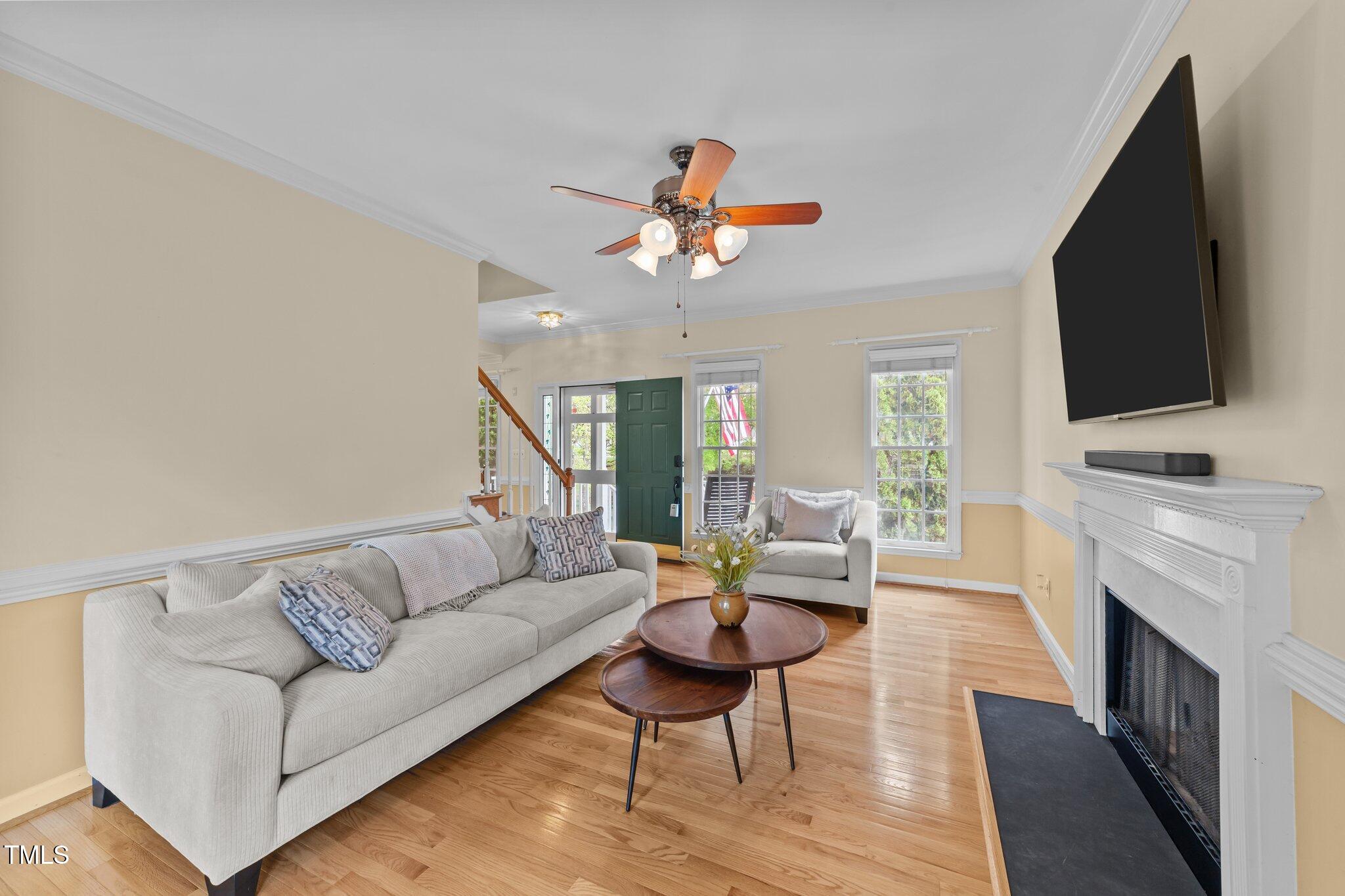 1053 Loop Road Clayton, NC 27527 - Photo 5 of 36 29-web-or-mls-VB4A6953