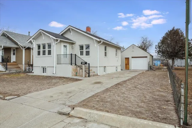 $154,500 | 2225 West D Street, Torrington, WY 82240