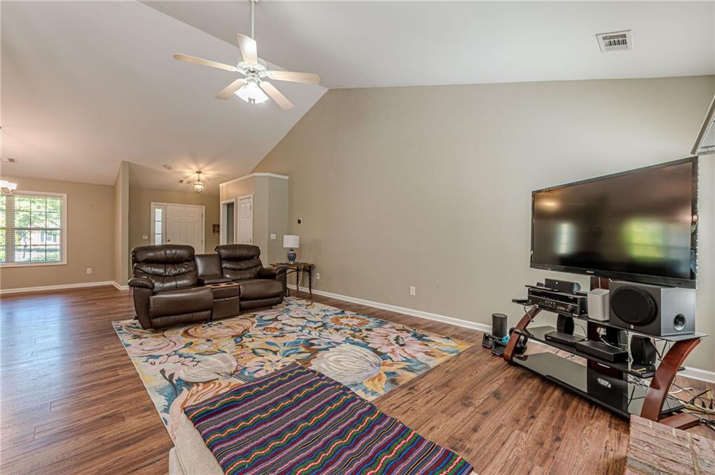 7730 Timberline Overlook Cumming, GA 30041 - Photo 14 of 51