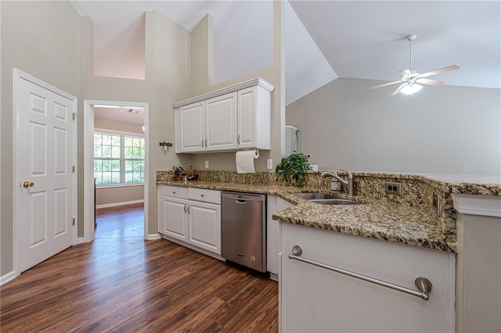 7730 Timberline Overlook Cumming, GA 30041 - Photo 20 of 51