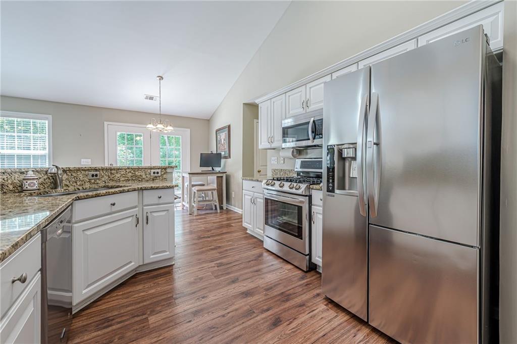 7730 Timberline Overlook Cumming, GA 30041 - Photo 22 of 51