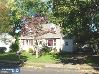 3138 Maple Road Huntingdon Valley, PA 19006 - Photo 2 of 7 Exterior Front