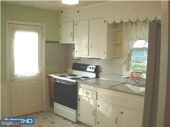 3138 Maple Road Huntingdon Valley, PA 19006 - Photo 7 of 7 Kitchen