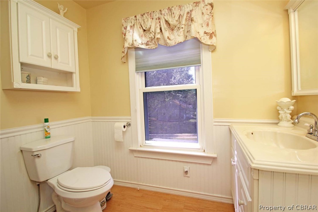 1260 Ocran Road White Stone, VA 22578 - Photo 38 of 45 Full Bath for Guest Rooms