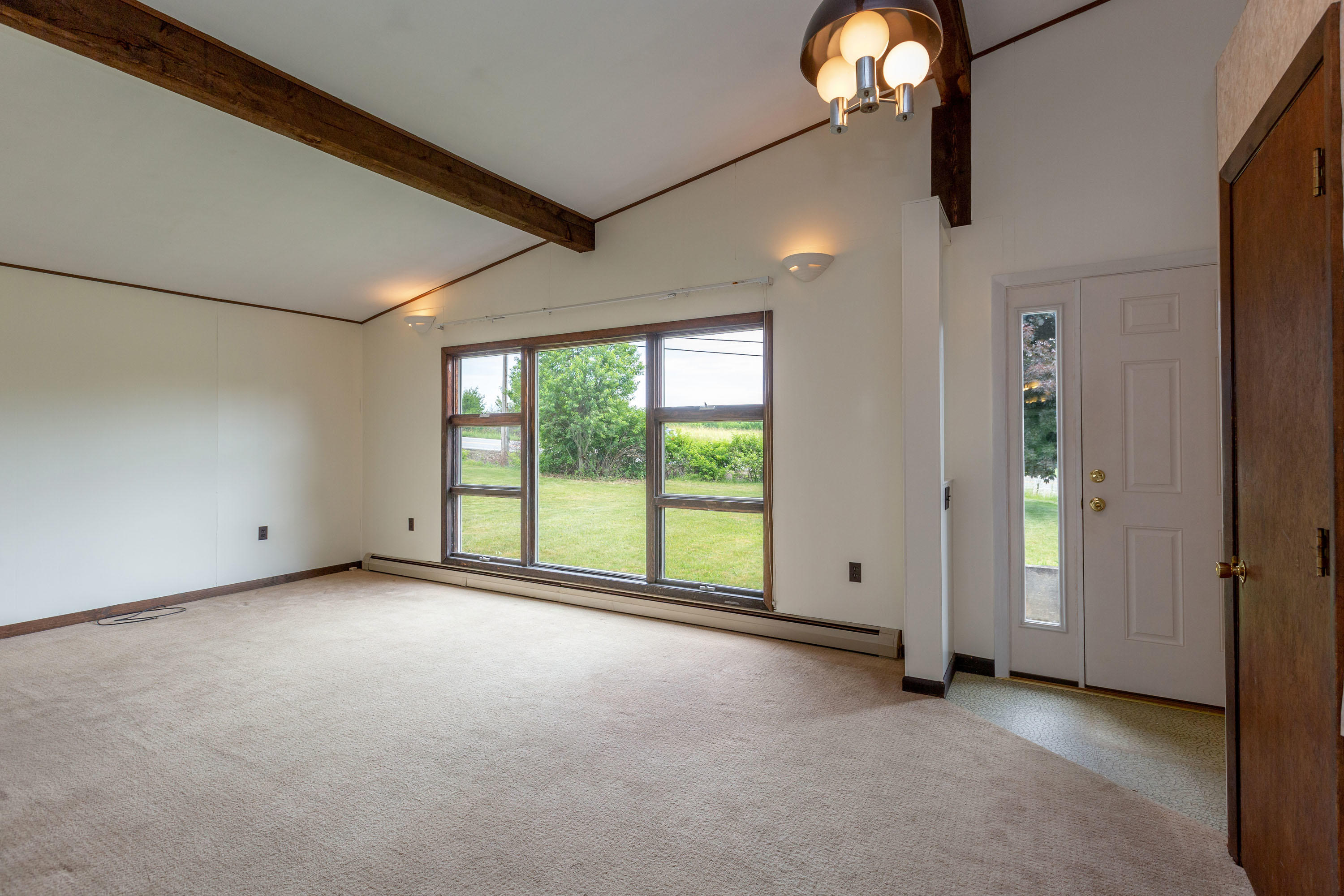 139 Whitefield Road Pittston, ME 04345 - Photo 7 of 48 N Whitefield_Kerwin_15