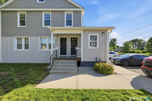 $2,100 | 111 Laurel Court, Unit 3, Plainville, CT 06062